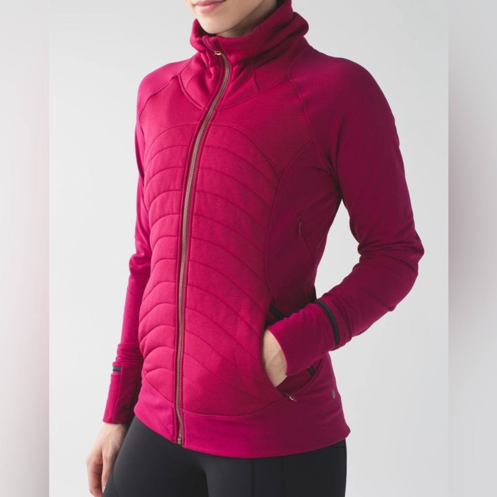 Lululemon Fleece Out Jacket
Berry Rumble 4